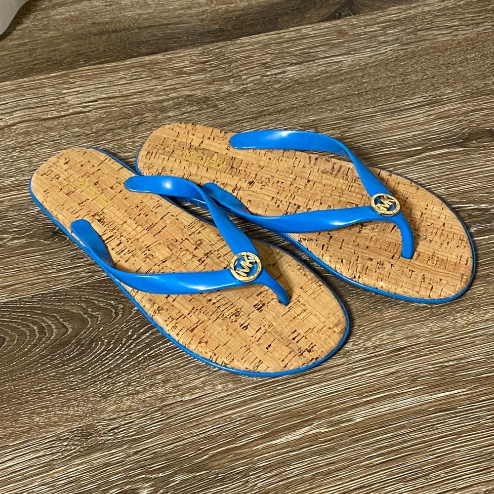 MICHAEL Michael Kors Flip Flops